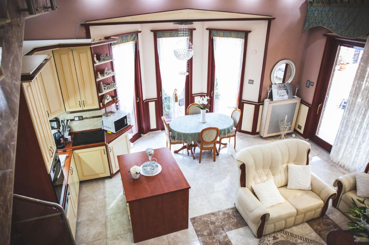 Barackos Wellness Villa Fot Bagian luar foto
