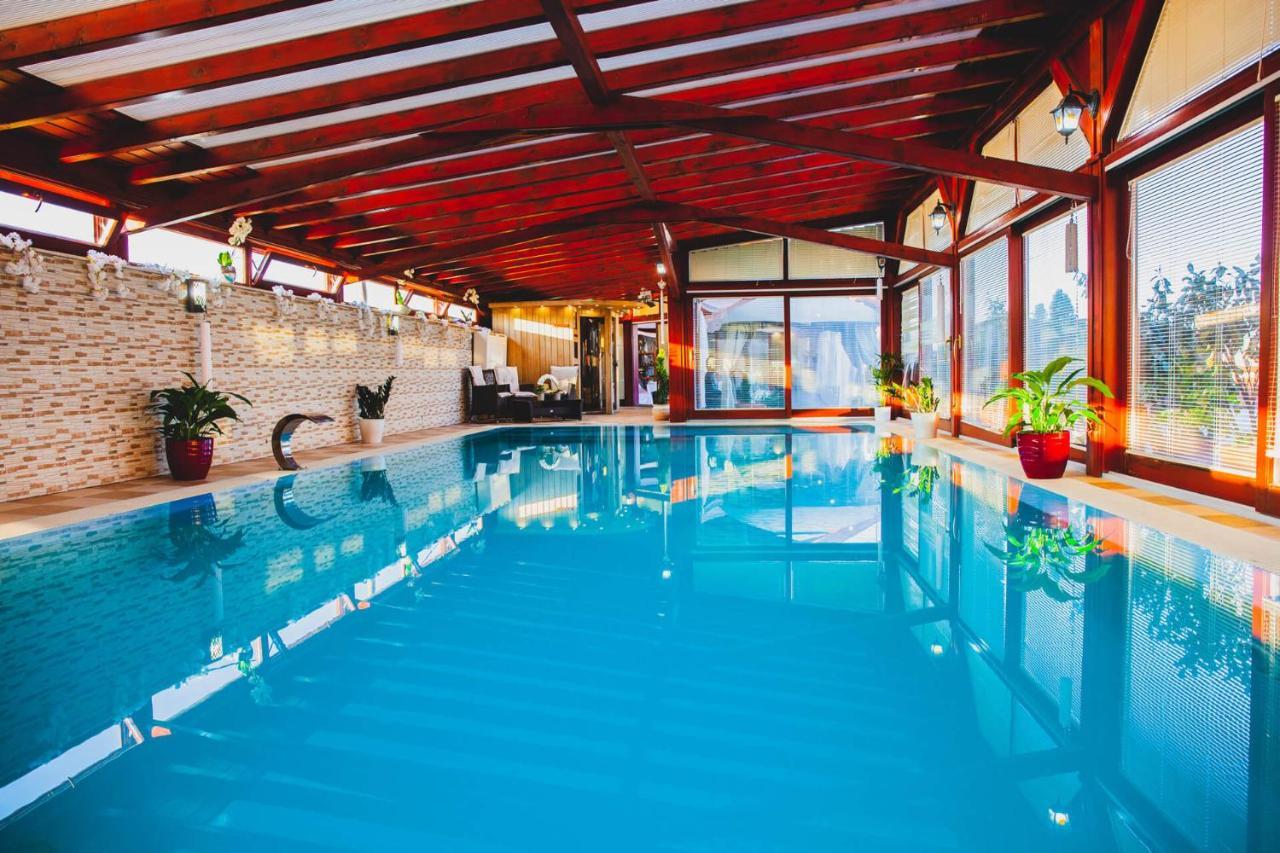 Barackos Wellness Villa Fot Bagian luar foto